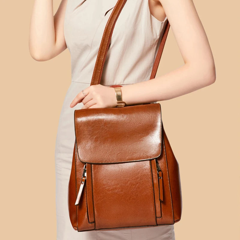 Sac à Dos Femme en Cuir Véritable – Élégance et Praticité