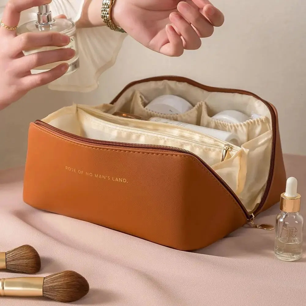 Trousse de Toilette Luxe en Similicuir – Grande Capacité avec Compartiments Intérieurs