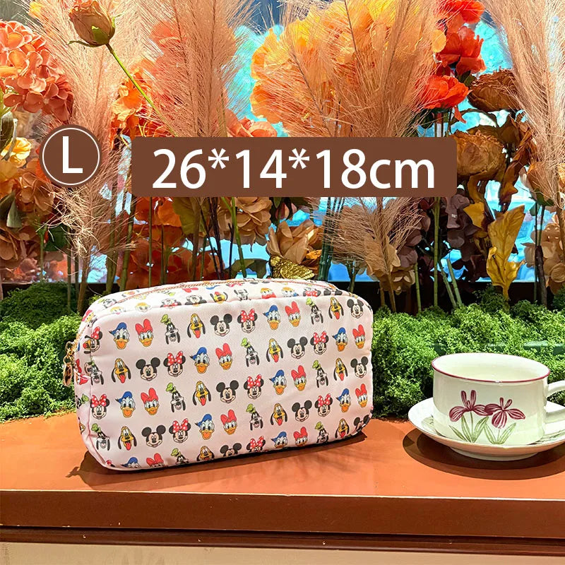 Trousse de toilette enfant Disney grand format motifs colorés