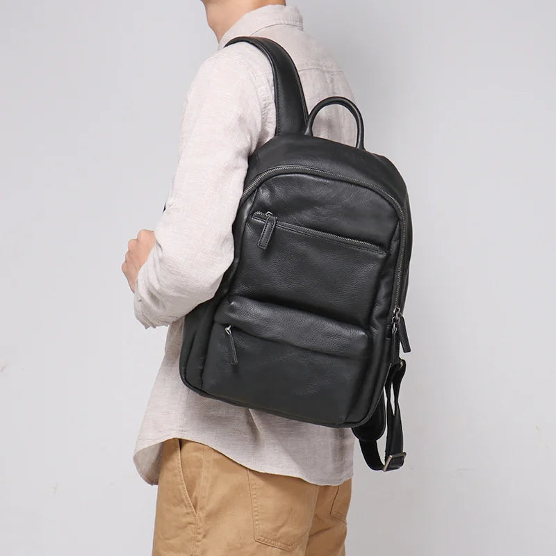 Sac à dos en cuir véritable format compact