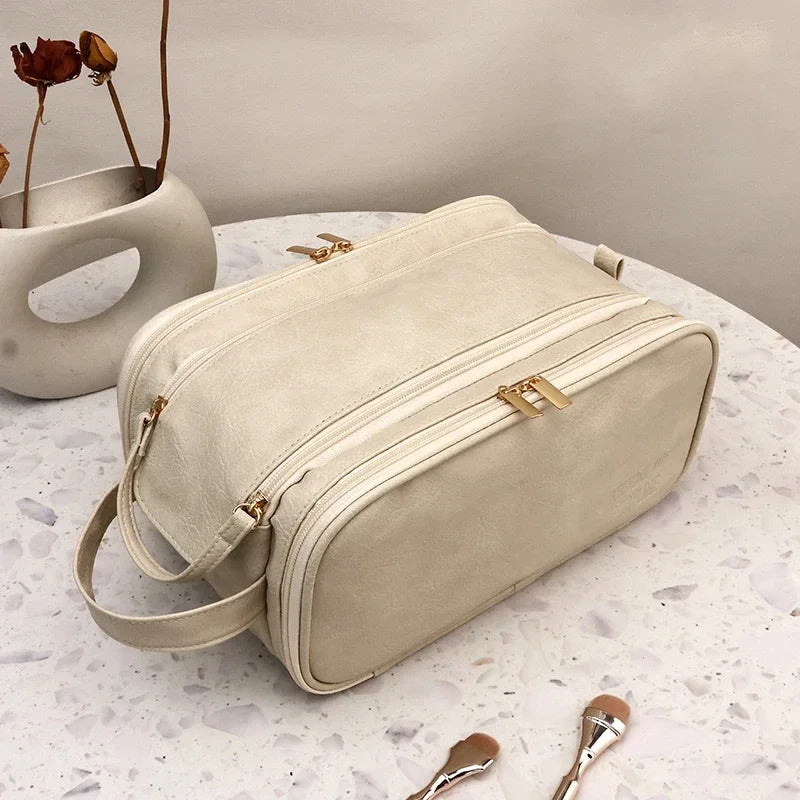 Trousse de Maquillage Multifonction en Similicuir – Grande Capacité 3 Couches avec Double Fermeture