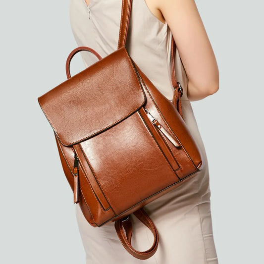 Sac à Dos Femme en Cuir Véritable – Élégance et Praticité