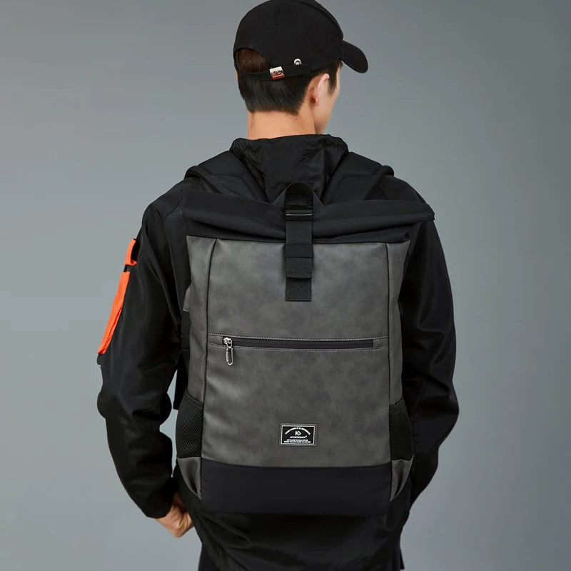Sac à dos roll-top en similicuir imperméable