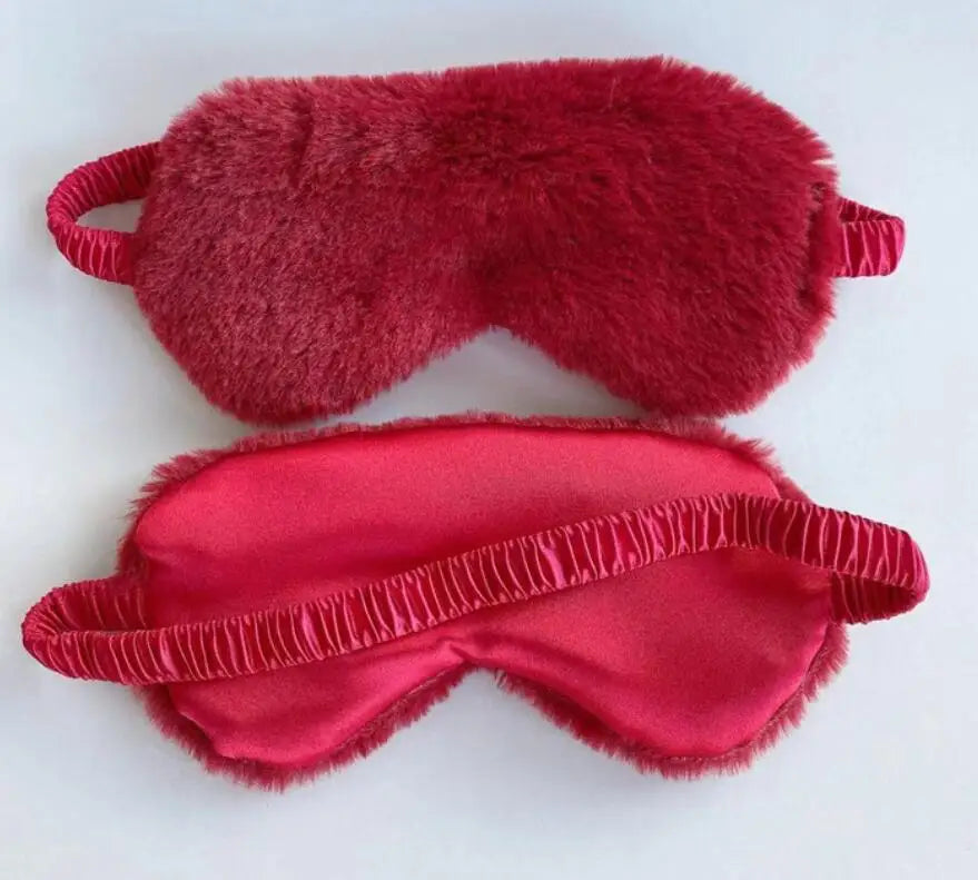 Masque de sommeil doux en peluche