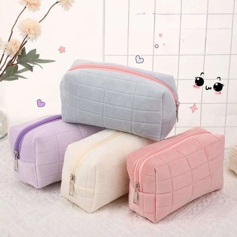 Trousse de Maquillage Coussin – Style Doux & Grande Capacité